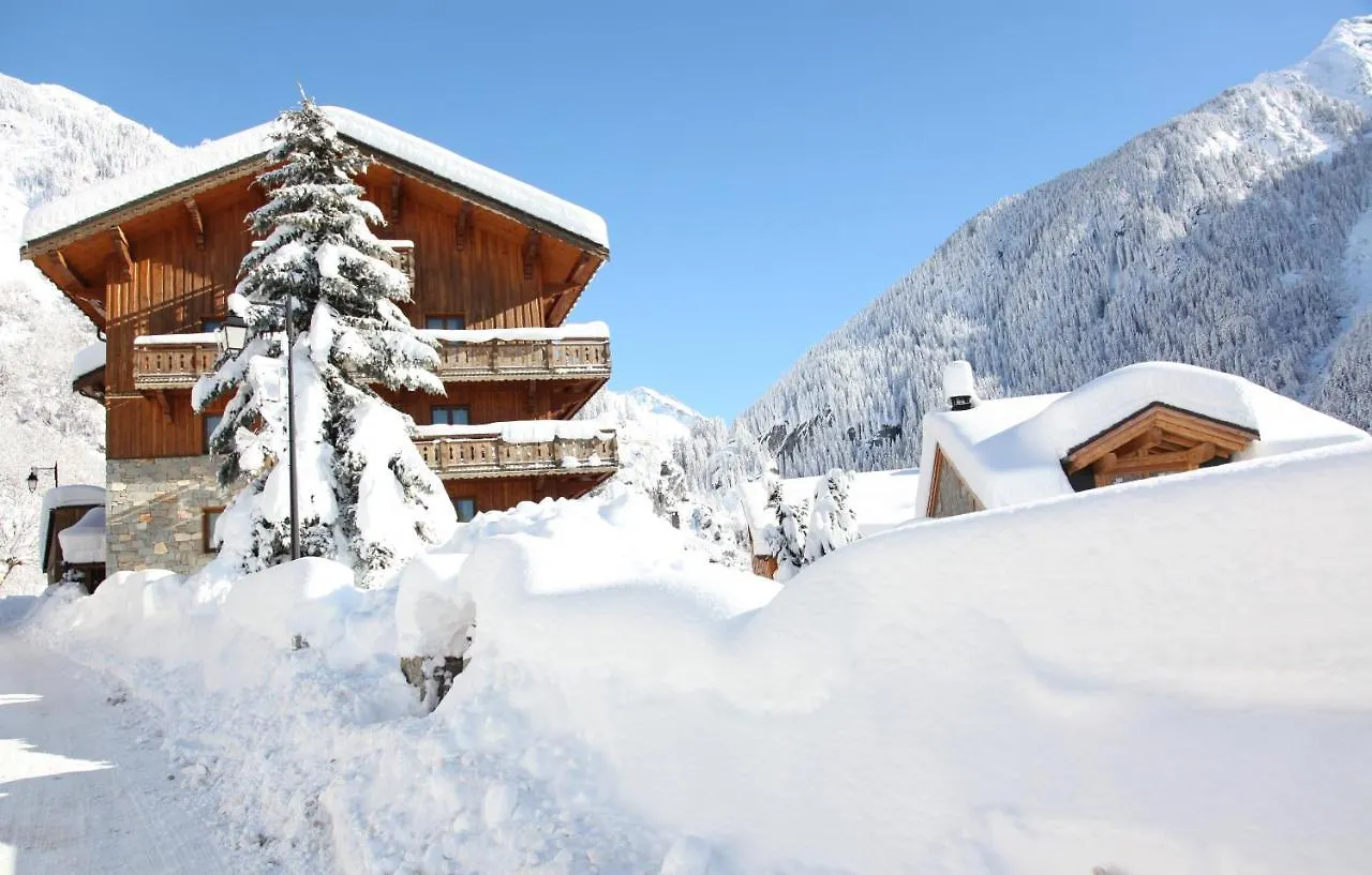 Chalet Bouquetin- Carline 10 To 13 People Villa La Plagne