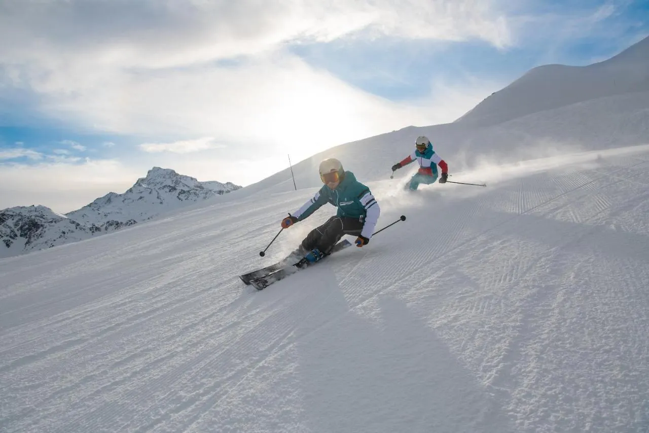 Chalet Bouquetin- Carline 10 To 13 People Villa La Plagne